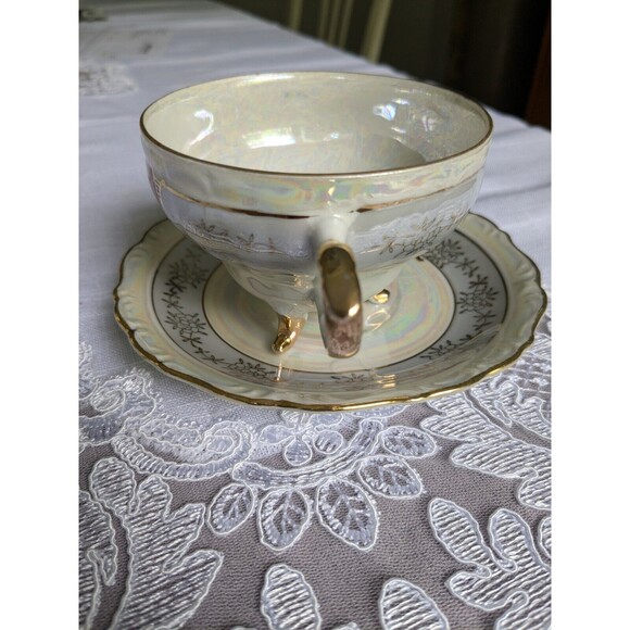 VTG Lusterware Iridescent 3 Footed D3041 Teacup & Saucer Floral Gold Trim Pink - Picture 8 of 16